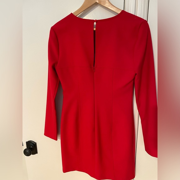 Likely red long sleeve Keller dress with cut out size 8 - Picture 6 of 8